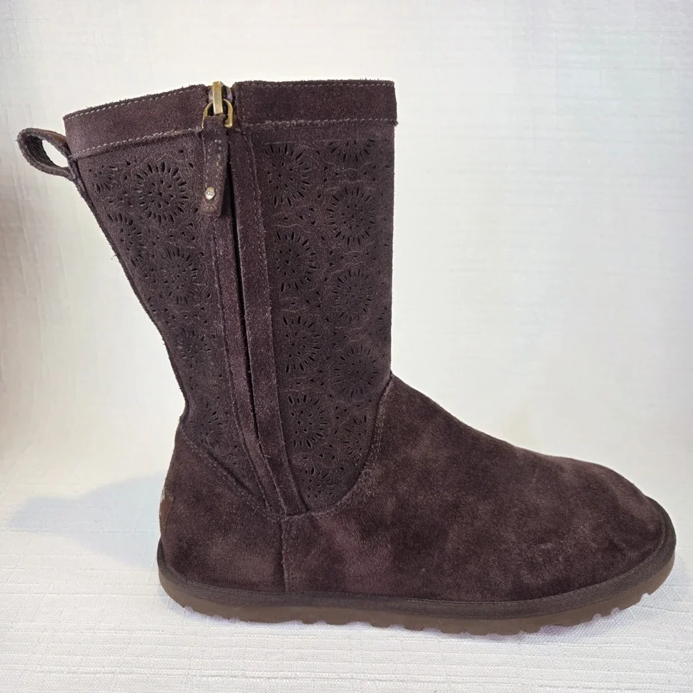 UGG Lo Pro Short Brown‎ Boots Suede Flower Patterned Winter Boho Women's 9
